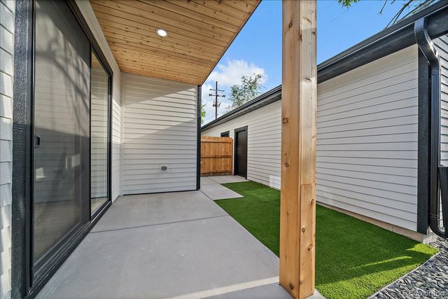 3565 S Corona Street, Englewood, CO 80113