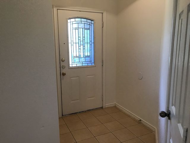 921 Simon Drive, Cedar Hill, TX 75104
