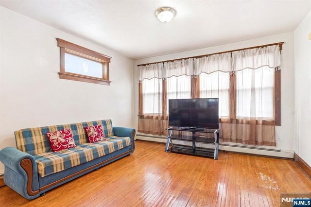 73-75 Knickerbocker Avenue, Paterson, NJ 07503