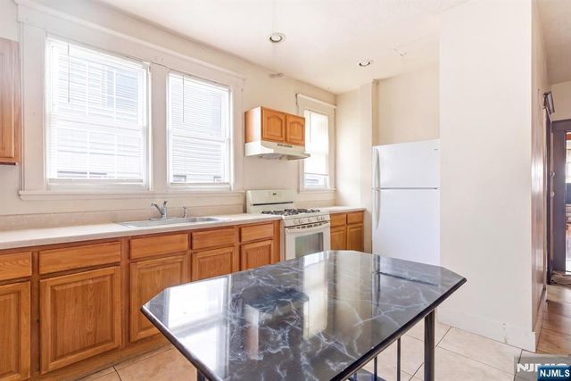 73-75 Knickerbocker Avenue, Paterson, NJ 07503