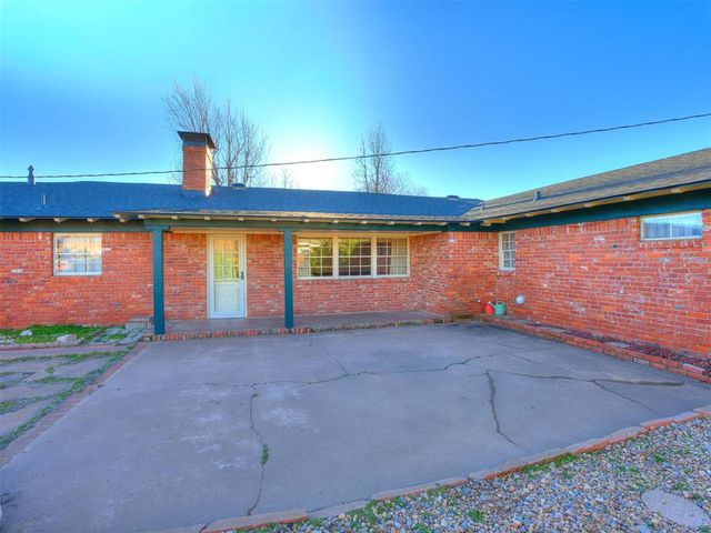 1404 Rinehart Drive, El Reno, OK 73036