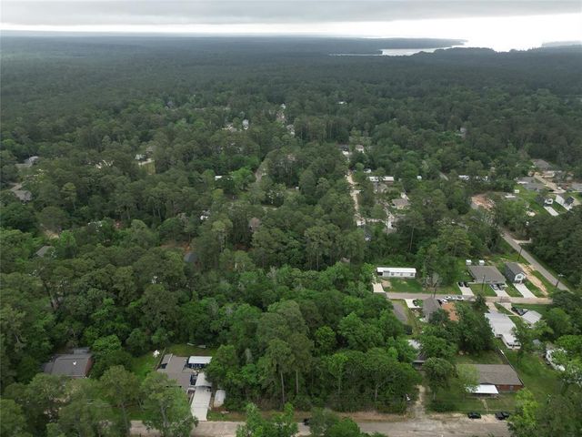 15737 Aspen Drive, Montgomery, TX 77356