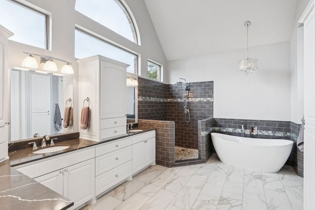 271 Dennis Bailey Lane, Heath, TX 75032