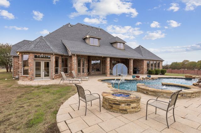271 Dennis Bailey Lane, Heath, TX 75032