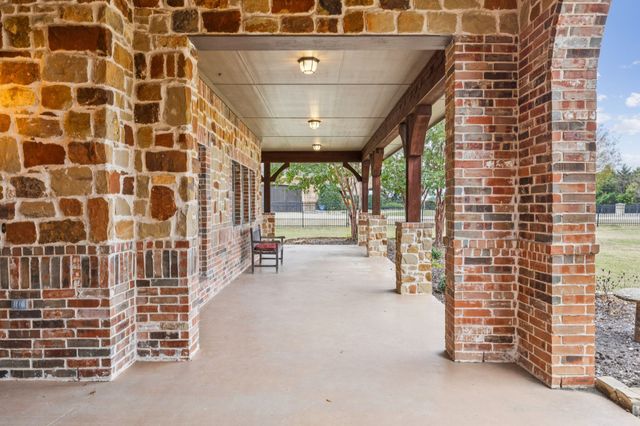 271 Dennis Bailey Lane, Heath, TX 75032