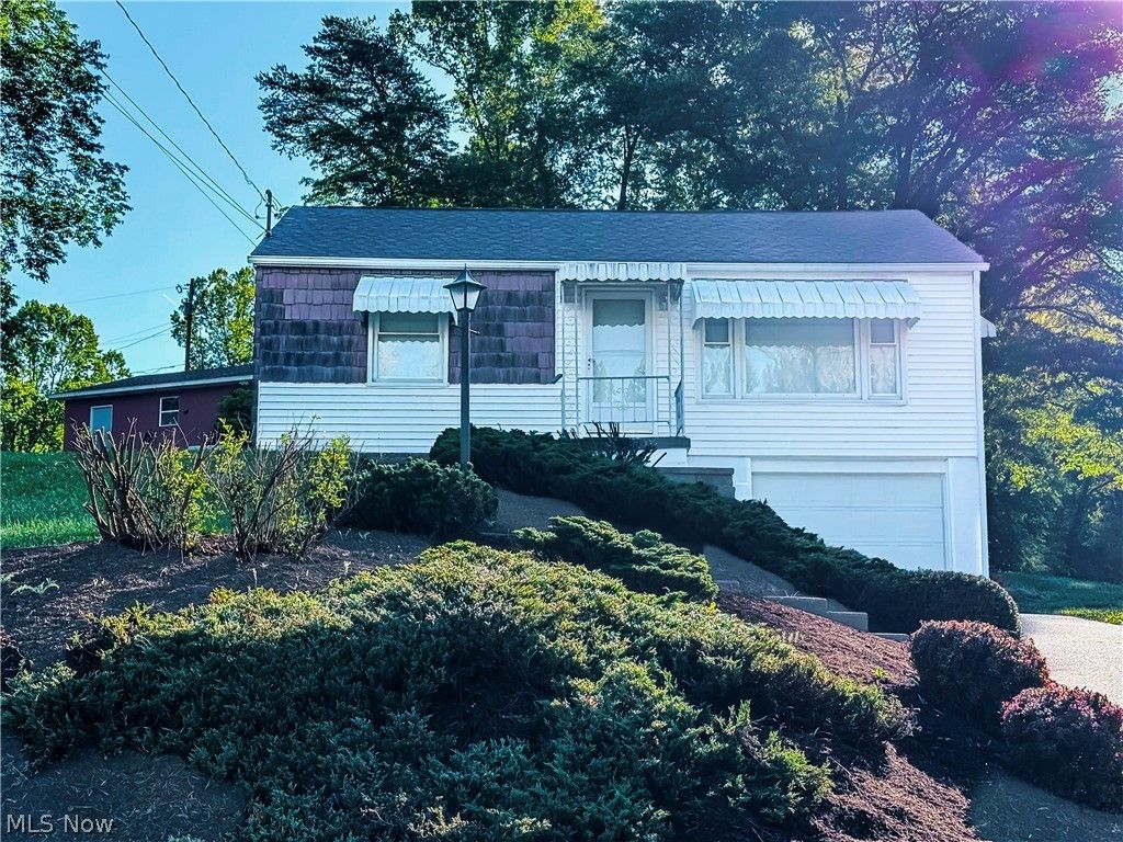 3567 williamstown Pike, Williamstown, WV 26187