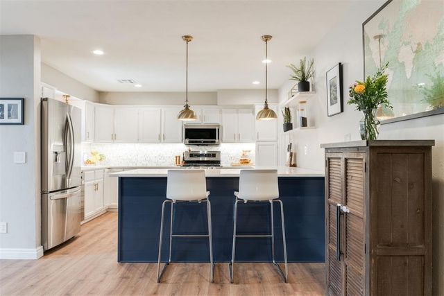 2700 Abbey Road, Oklahoma City, OK 73120