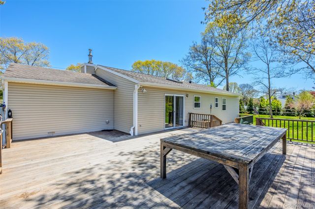 405 Puritan Drive, Yaphank, NY 11967