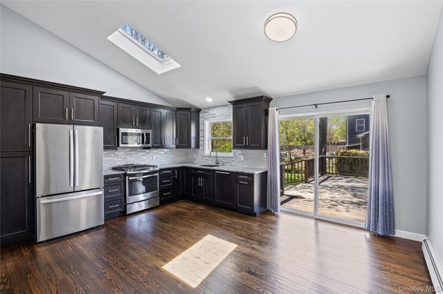 405 Puritan Drive, Yaphank, NY 11967