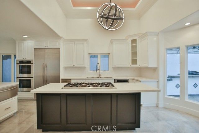 4223 Don Felipe Drive, Los Angeles, CA 90008