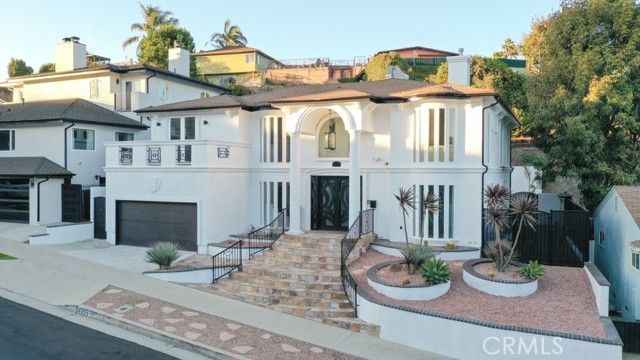 4223 Don Felipe Drive, Los Angeles, CA 90008