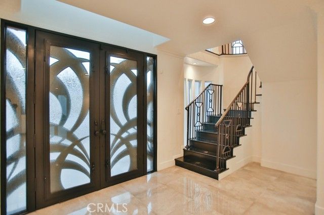 4223 Don Felipe Drive, Los Angeles, CA 90008