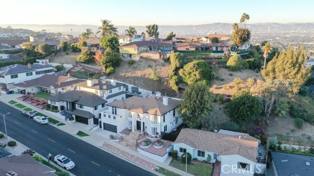 4223 Don Felipe Drive, Los Angeles, CA 90008