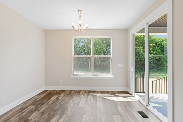 1055 Mustang Ct, Springfield, TN 37172