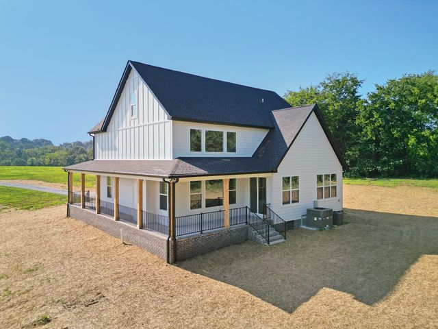 1055 Mustang Ct, Springfield, TN 37172