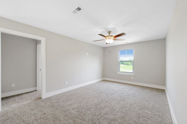 1055 Mustang Ct, Springfield, TN 37172