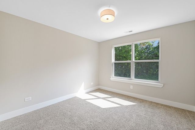 1055 Mustang Ct, Springfield, TN 37172