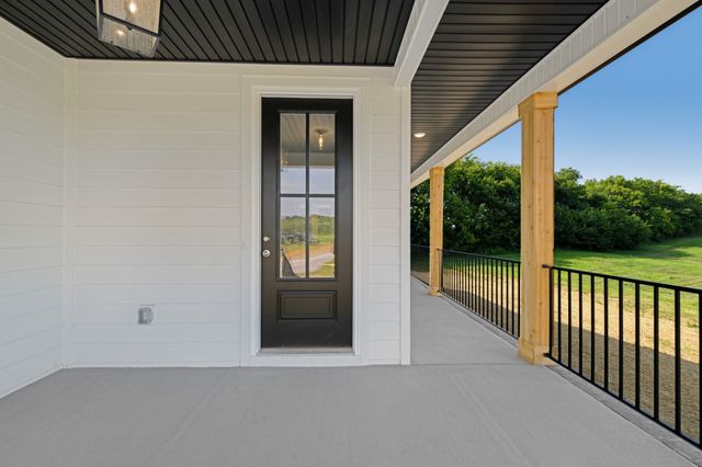 1055 Mustang Ct, Springfield, TN 37172