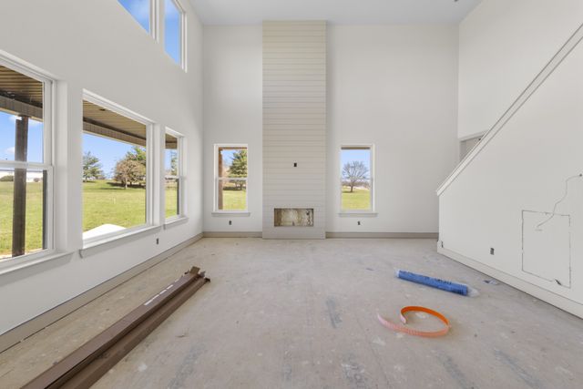 1055 Mustang Ct, Springfield, TN 37172