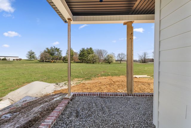 1055 Mustang Ct, Springfield, TN 37172