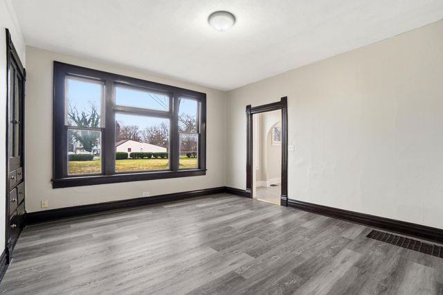 2424-2426 E High Street 2424-2426 E High Street, Springfield, OH 45505