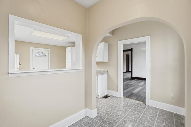 2424-2426 E High Street 2424-2426 E High Street, Springfield, OH 45505