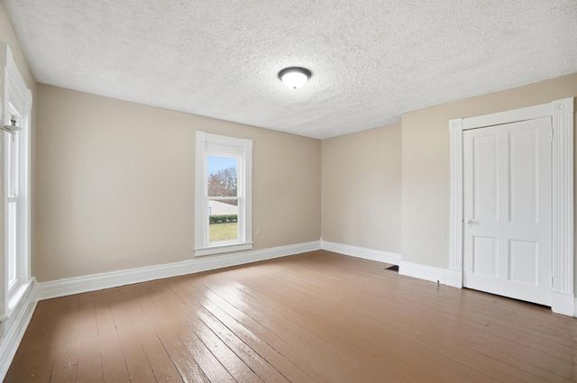 2424-2426 E High Street 2424-2426 E High Street, Springfield, OH 45505