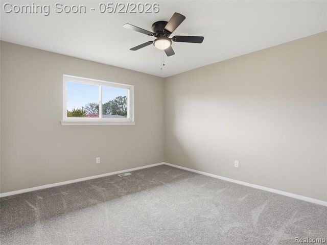 8618 Alwardt Drive, Sterling Heights, MI 48313