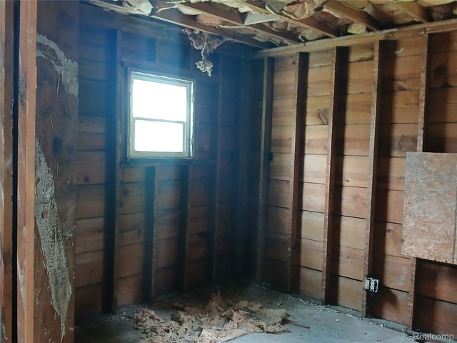 12796 Stoepel, Detroit, MI 48238