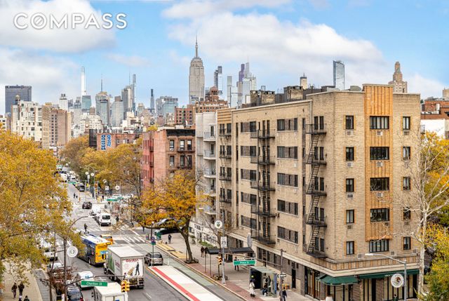 2 Charlton St Apt 7J, New York City, NY 10014