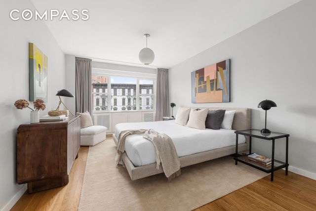 2 Charlton St Apt 7J, New York City, NY 10014