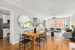 2 Charlton St Apt 7J, New York City, NY 10014