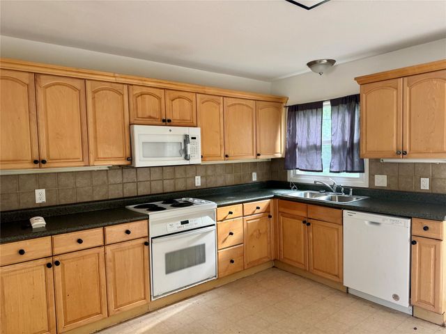 1706 Stewart Drive, Arlington, TX 76013