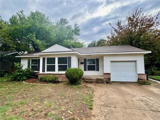 1706 Stewart Drive, Arlington, TX 76013