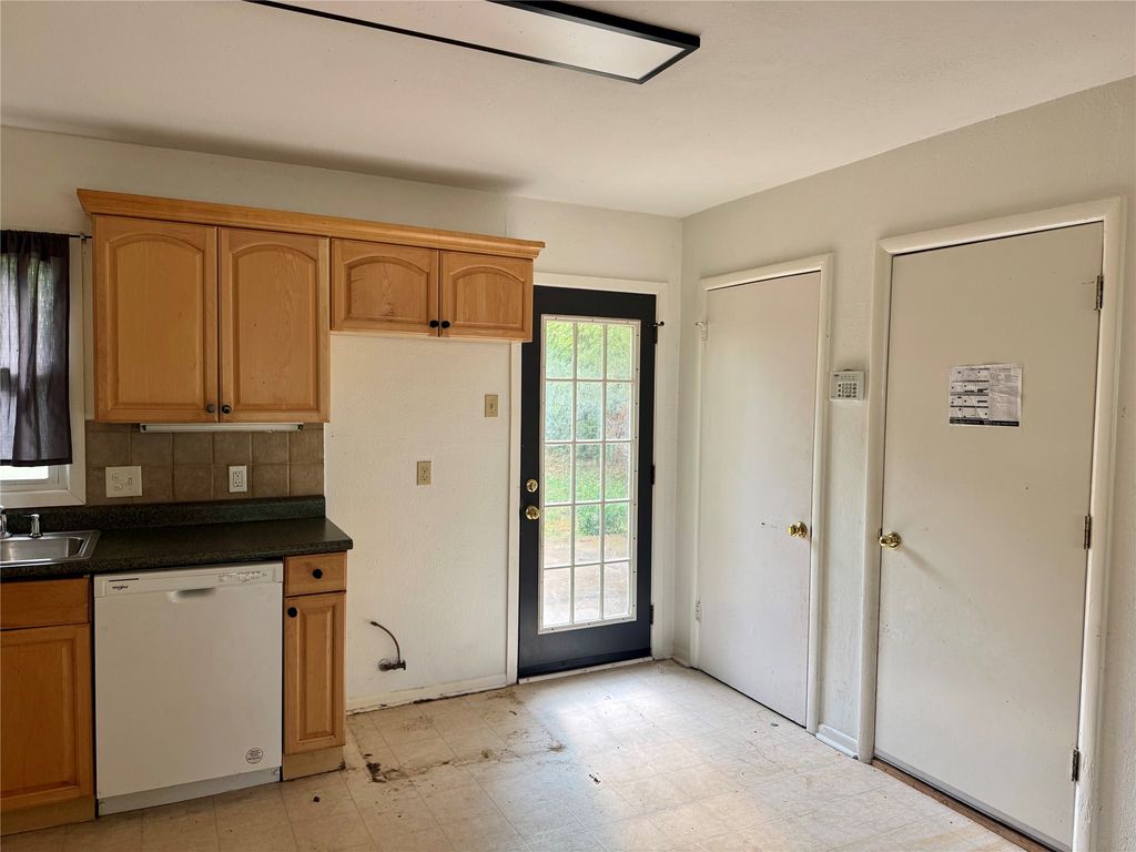 1706 Stewart Drive, Arlington, TX 76013 — photo 5