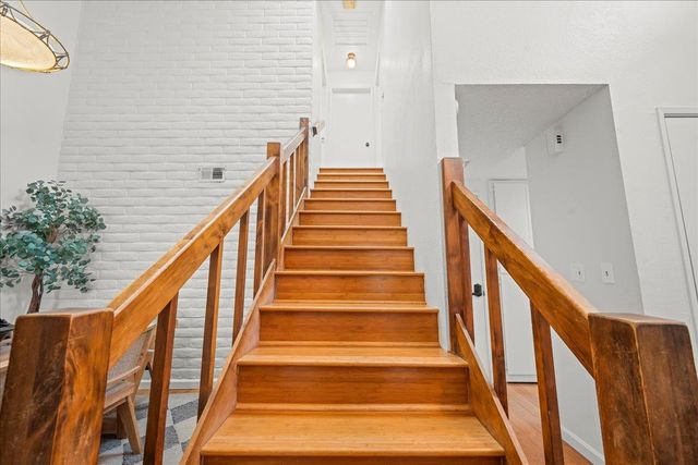 2669 Bradford Way, West Sacramento, CA 95691