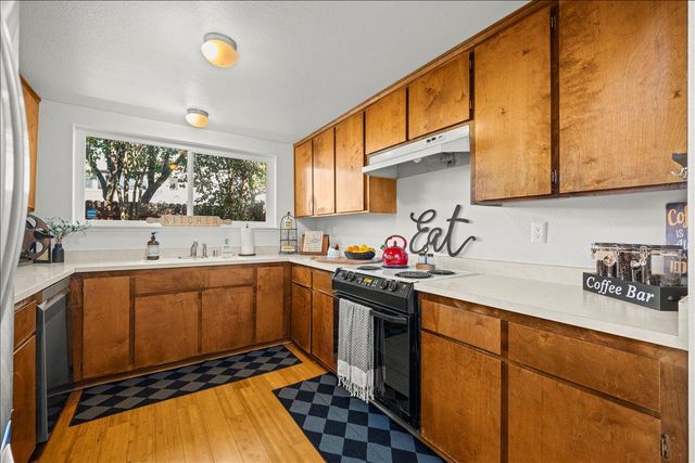 2669 Bradford Way, West Sacramento, CA 95691