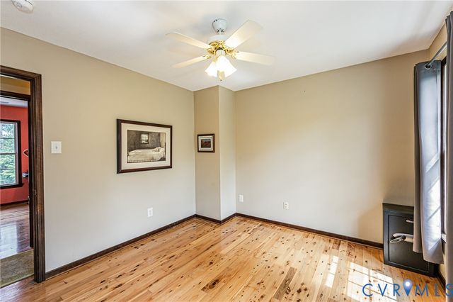 15940 Kentflatts Ln, Lanexa, VA 23089