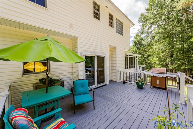 15940 Kentflatts Ln, Lanexa, VA 23089