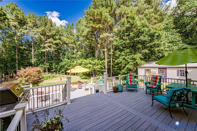 15940 Kentflatts Ln, Lanexa, VA 23089
