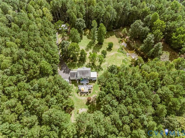 15940 Kentflatts Ln, Lanexa, VA 23089