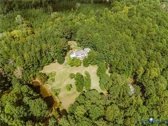 15940 Kentflatts Ln, Lanexa, VA 23089