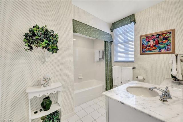 8430 Abbington CIR C16, Naples, FL 34108