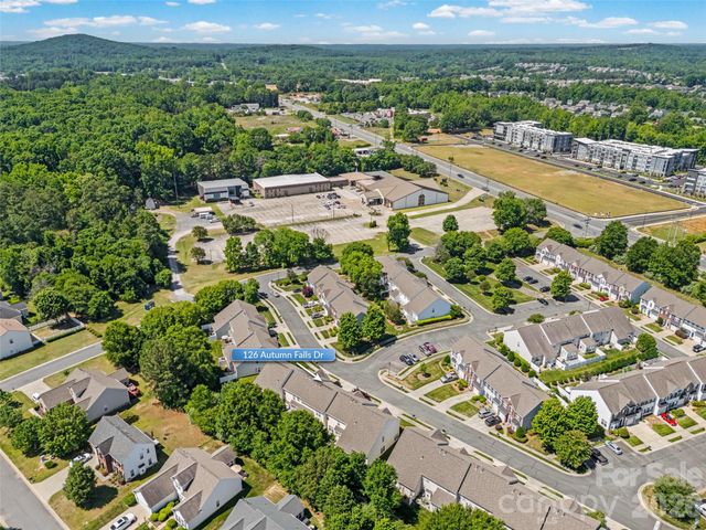 126 Autumn Falls Drive 26, Lake Wylie, SC 29710