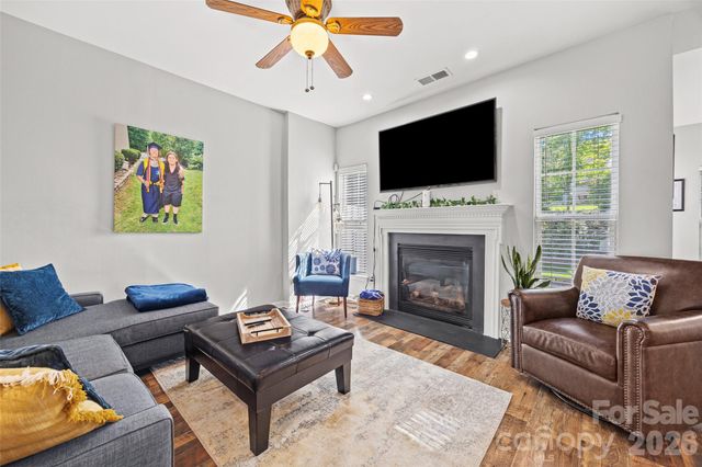 126 Autumn Falls Drive 26, Lake Wylie, SC 29710