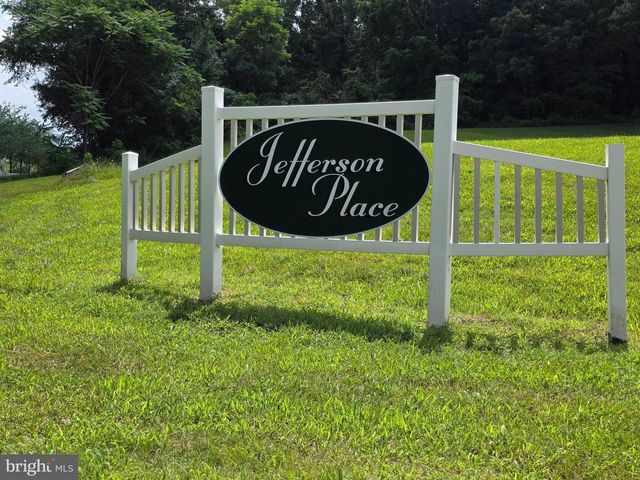 1231 THOMAS JEFFERSON PL, Fredericksburg, VA 22405