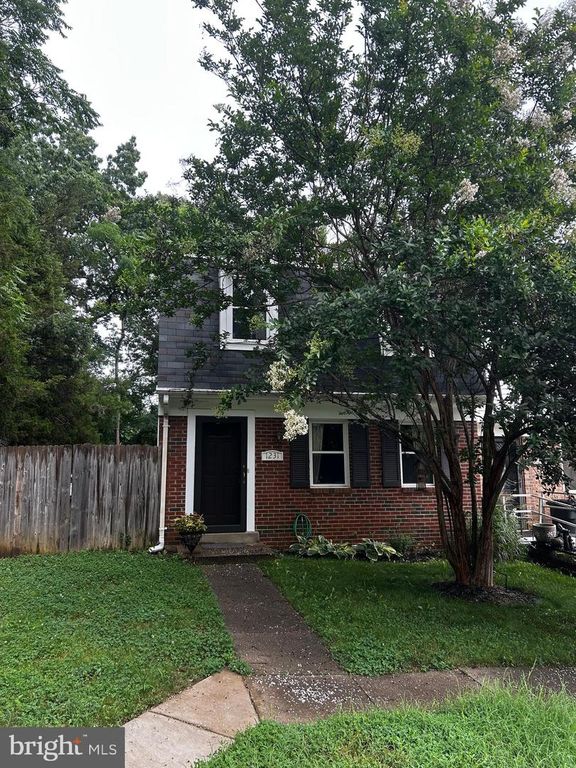 1231 THOMAS JEFFERSON PL, Fredericksburg, VA 22405