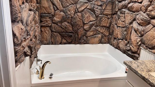 6335 Tall Willow Drive, Houston, TX 77088