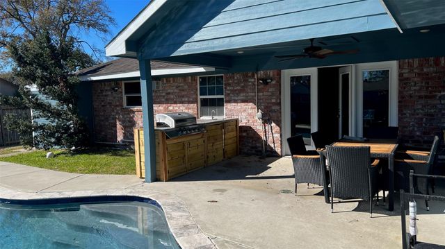 6335 Tall Willow Drive, Houston, TX 77088