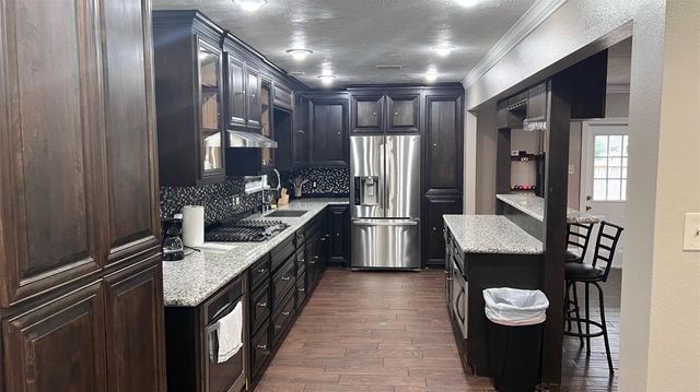 6335 Tall Willow Drive, Houston, TX 77088